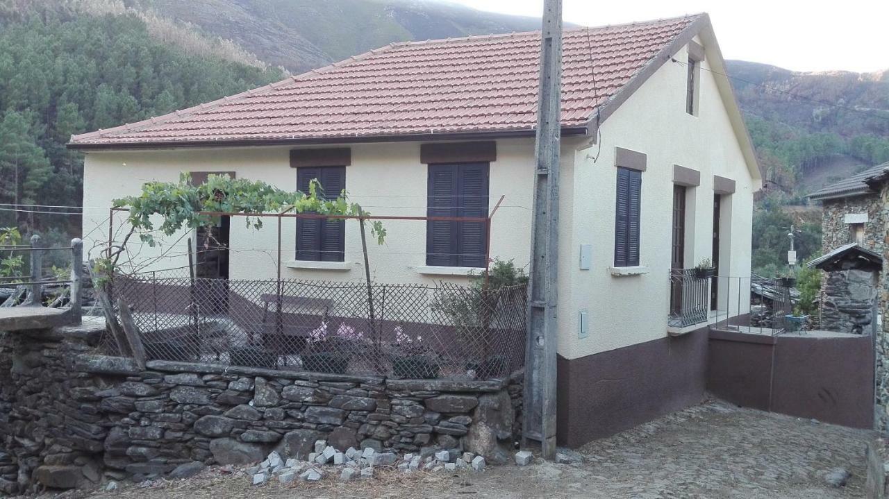 Casa Bernaldo Daire Covas do Monte Dış mekan fotoğraf